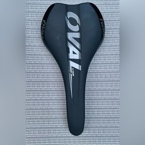 X38 Men’s Road Bike Saddle Seat